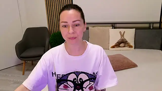 DitaNoir online show from 7, 5, 2026