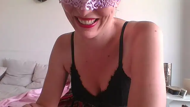 Snapshot of Ava_sexy_bitch chatting on 20, 6, 2026 Ava sexy bitch online show from 20, 6, 2026