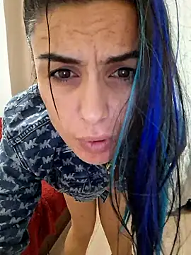 Snapshot of Your_Desires07 chatting on 15, 2, 2026 Your Desires07 online show from 15, 2, 2026