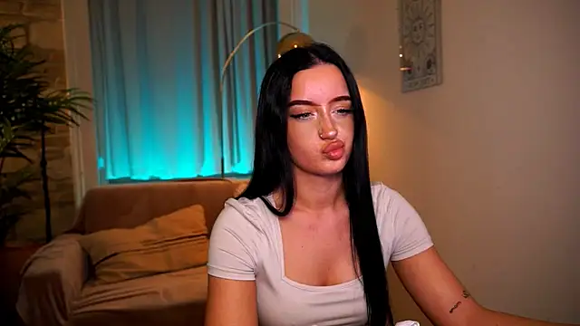  blackpearlll online show from 16, 4, 2026