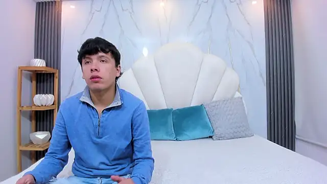 hoot booys  online show from 2, 2, 2026