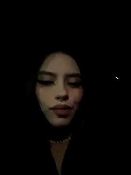 Snapshot of ViictoriaLeeon chatting on 30, 11, 2025 ViictoriaLeeon online show from 30, 11, 2025