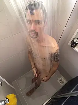 leozin01 online show from 23, 3, 2026