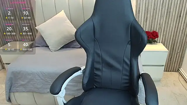 Snapshot of Aziz_daud chatting on 20, 10, 2025 Aziz daud online show from 20, 10, 2025