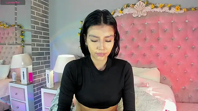 TanyaBello online show from 23, 4, 2026