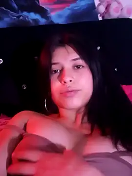 petite coral online show from 17, 12, 2025