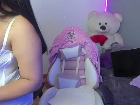 mia  abbey online show from 7, 2, 2026