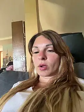 kinkysarahx online show from 25, 5, 2026