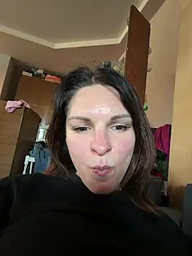 Snapshot of kinkysarahx chatting on 10, 4, 2026 kinkysarahx online show from 10, 4, 2026