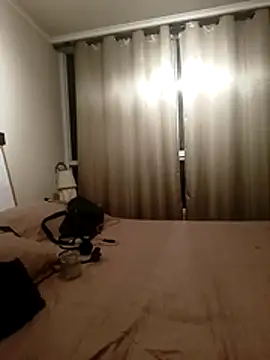 lilivalkova online show from 25, 2, 2026