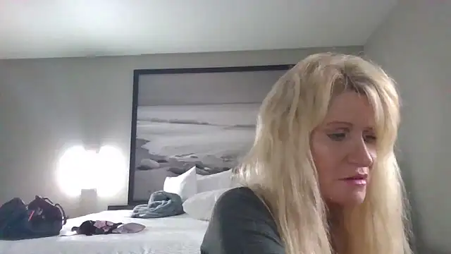 Bornbutiful online show from 3, 4, 2026