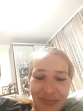 Coare Cindy online show from 10, 6, 2026
