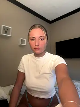 LaceyMilliexoxo online show from 20, 10, 2025