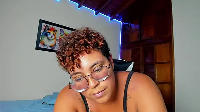 Snapshot of bellota_smitt chatting on 17, 10, 2025 bellota smitt online show from 17, 10, 2025