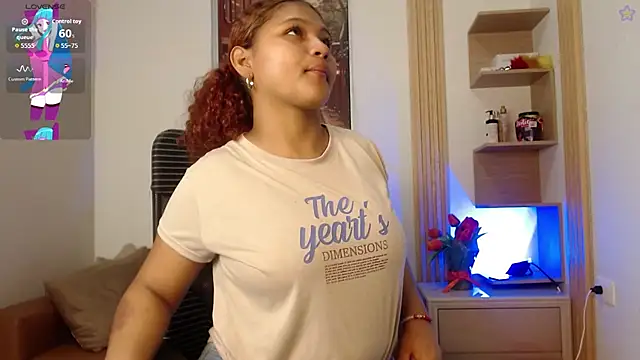 Snapshot of miel_alisha chatting on 15, 5, 2026 miel alisha online show from 15, 5, 2026