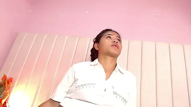 miel alisha online show from 13, 1, 2026