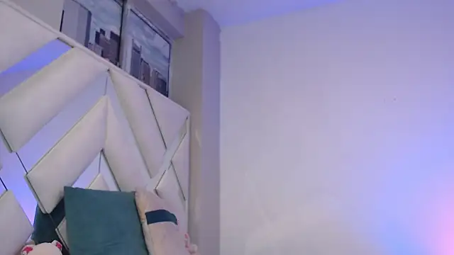 miel alisha online show from 25, 7, 2026