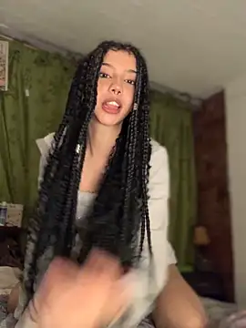 MiaaCute- online show from 13, 11, 2025