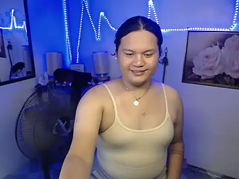 Snapshot of Zoe_fenlon chatting on 28, 10, 2025 Zoe fenlon online show from 28, 10, 2025