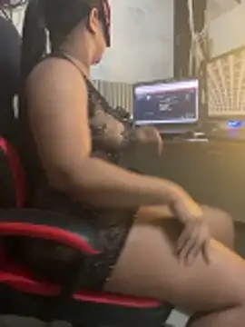 NatashaAzura online show from 14, 11, 2025