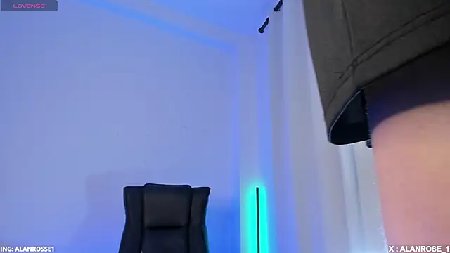 AlanRose01 online show from 8, 11, 2025
