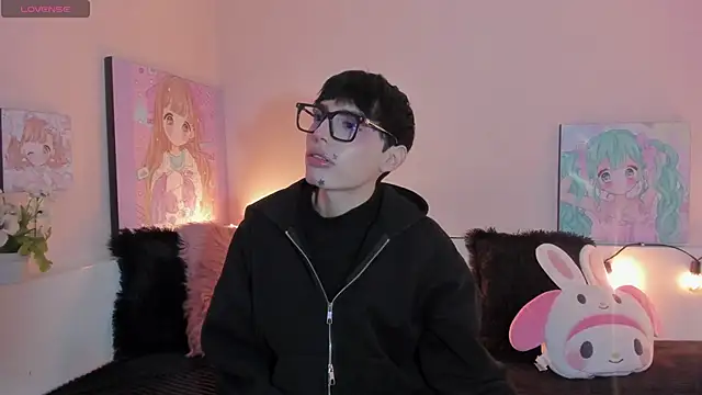 Strawberry Kitty  online show from 6, 2, 2026