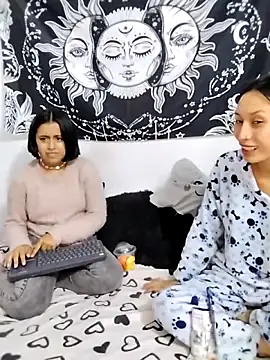 emily n abby online show from 15, 6, 2026