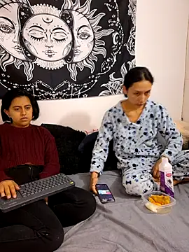 emily n abby online show from 6, 7, 2026