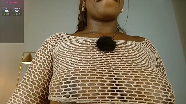 Maiacharris  online show from 18, 10, 2025