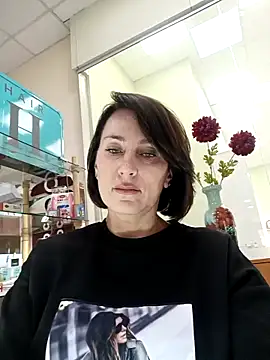 Luna 7777 online show from 28, 10, 2025