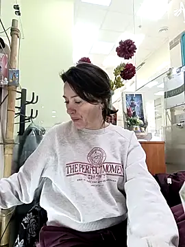 Luna 7777 online show from 22, 4, 2026