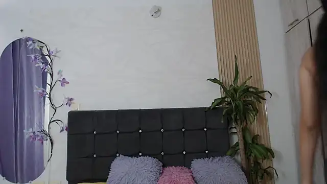 sharon ivanna12 online show from 5, 11, 2025