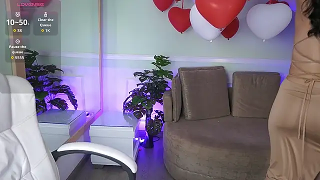 EmilyTurneer online show from 21, 2, 2026