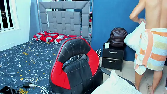 baby david 03 online show from 2, 11, 2025