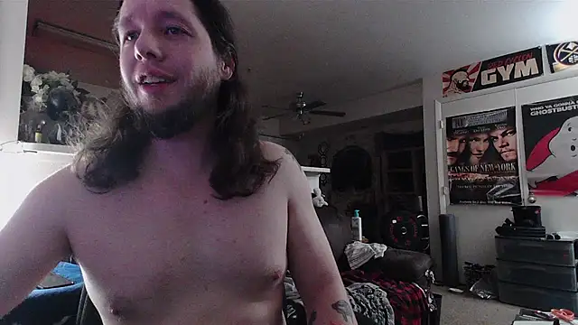 Snapshot of biggerisbetter12 chatting on 3, 5, 2026 biggerisbetter12 online show from 3, 5, 2026
