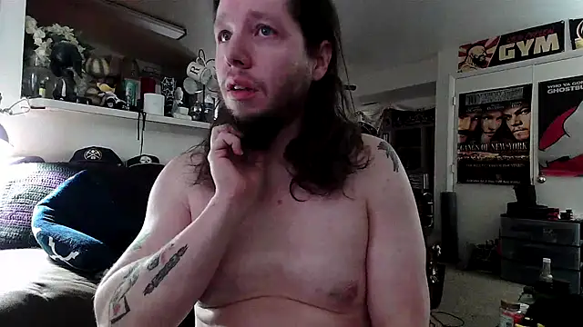 Snapshot of biggerisbetter12 chatting on 26, 11, 2025 biggerisbetter12 online show from 26, 11, 2025