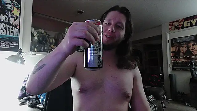 Snapshot of biggerisbetter12 chatting on 25, 4, 2026 biggerisbetter12 online show from 25, 4, 2026