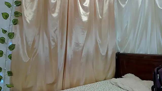 Milie yue online show from 29, 11, 2025