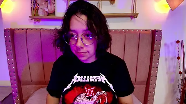 Milie yue online show from 5, 11, 2025