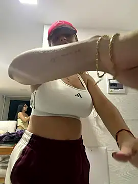  Alicee 1 online show from 13, 1, 2026