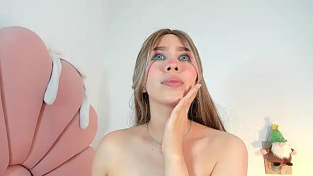 madeliin clerk online show from 13, 12, 2025