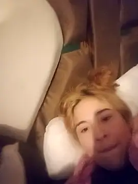 Snapshot of Lana_pohenix chatting on 22, 10, 2025 Lana pohenix online show from 22, 10, 2025