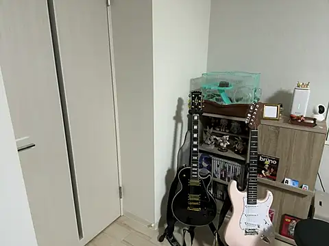 pinkudayo girl online show from 17, 3, 2026