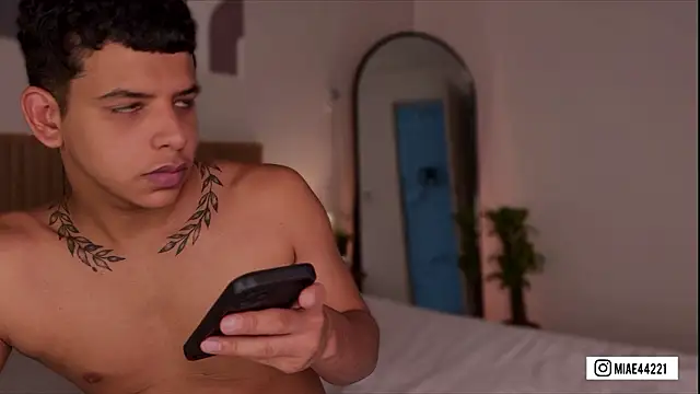 Little Emma 11 online show from 28, 2, 2026