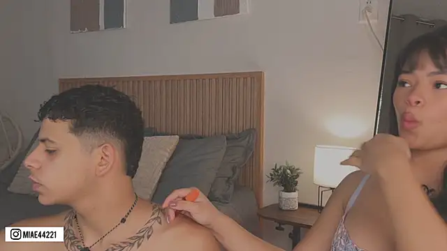 Little Emma 11 online show from 4, 4, 2026