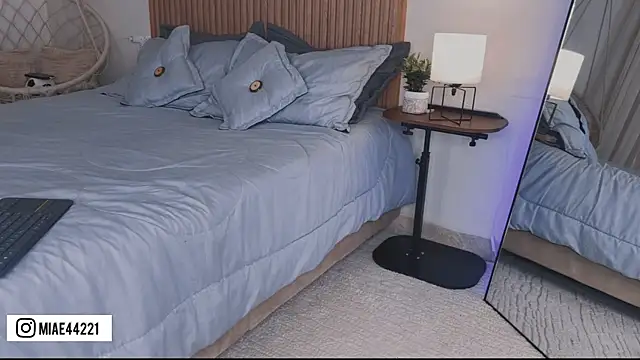 Snapshot of Little_Emma_11 chatting on 18, 6, 2026 Little Emma 11 online show from 18, 6, 2026