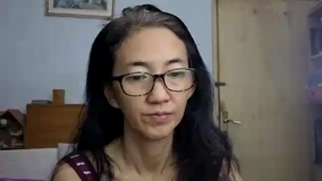 Snapshot of princessD077 chatting on 12, 6, 2026 princessD077 online show from 12, 6, 2026