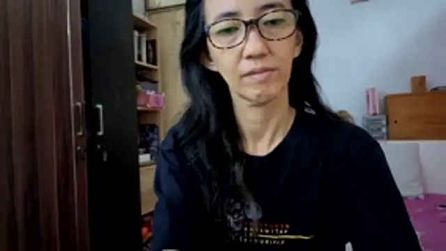 princessD077 online show from 9, 2, 2026