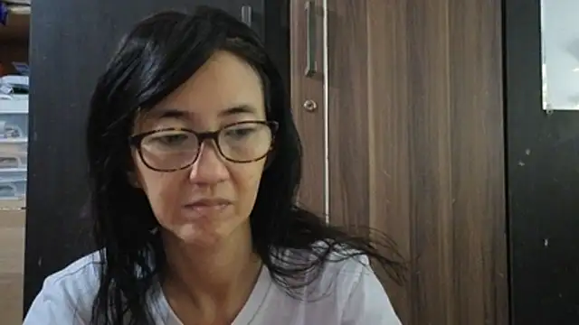 Snapshot of princessD077 chatting on 10, 7, 2026 princessD077 online show from 10, 7, 2026
