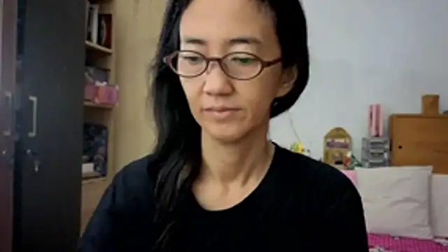 princessD077 online show from 5, 2, 2026